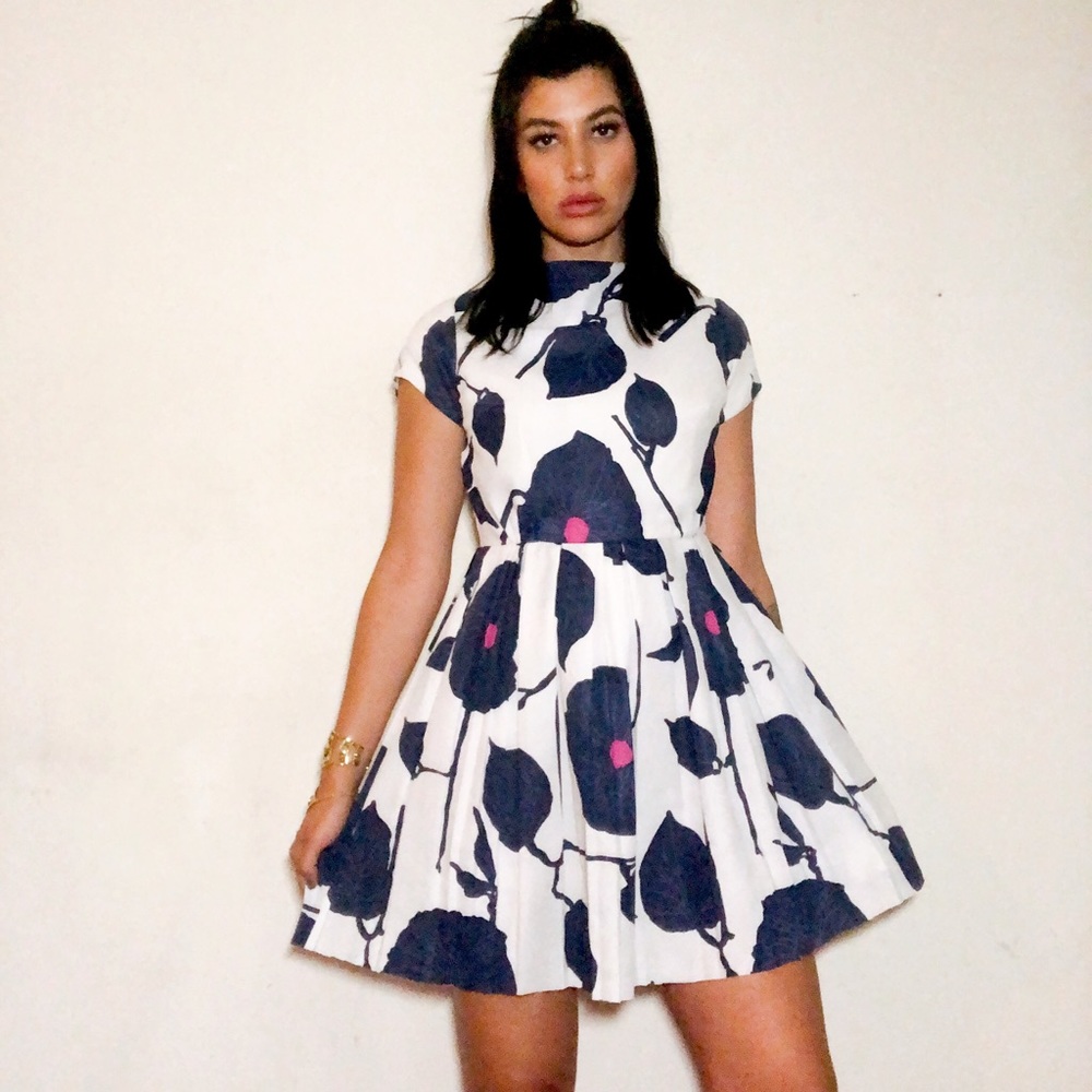 50s Bold Floral Print Dress 🌺 Dank Girl Vintage